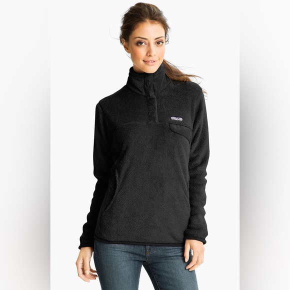Patagonia Women's Re-Tool Snap-T Fleece Pullover in Black - Picture 2 of 6